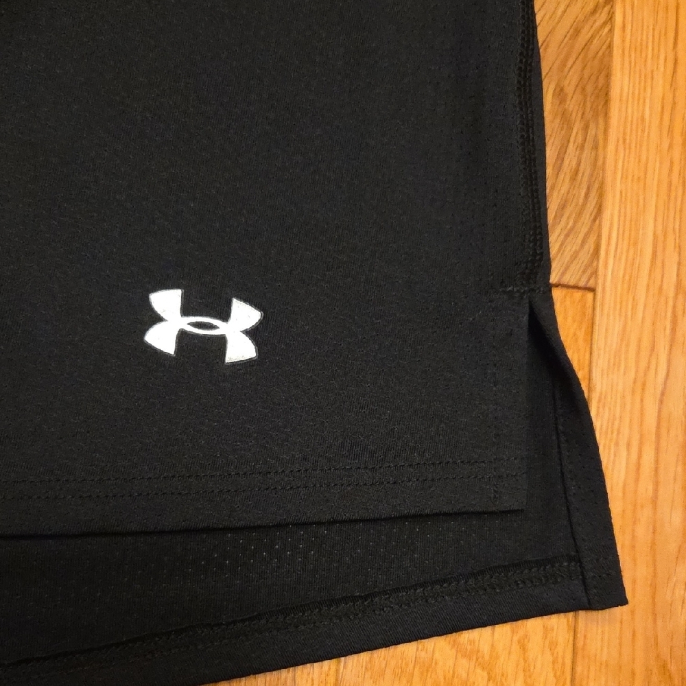 Under Armour Women's Black Racerback Tank Top Loose Fit Size S - Picture 4 of 8